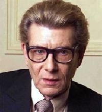 yves saint laurent kimdir